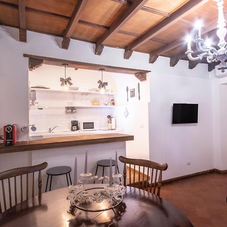 Sweet Arco Farnese Apartment Рим Екстериор снимка