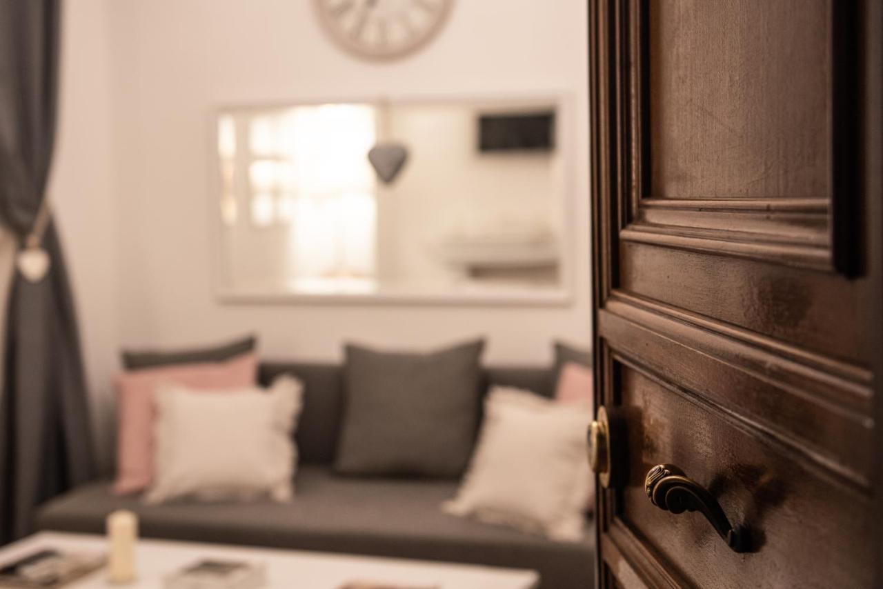 Sweet Arco Farnese Apartment Рим Екстериор снимка
