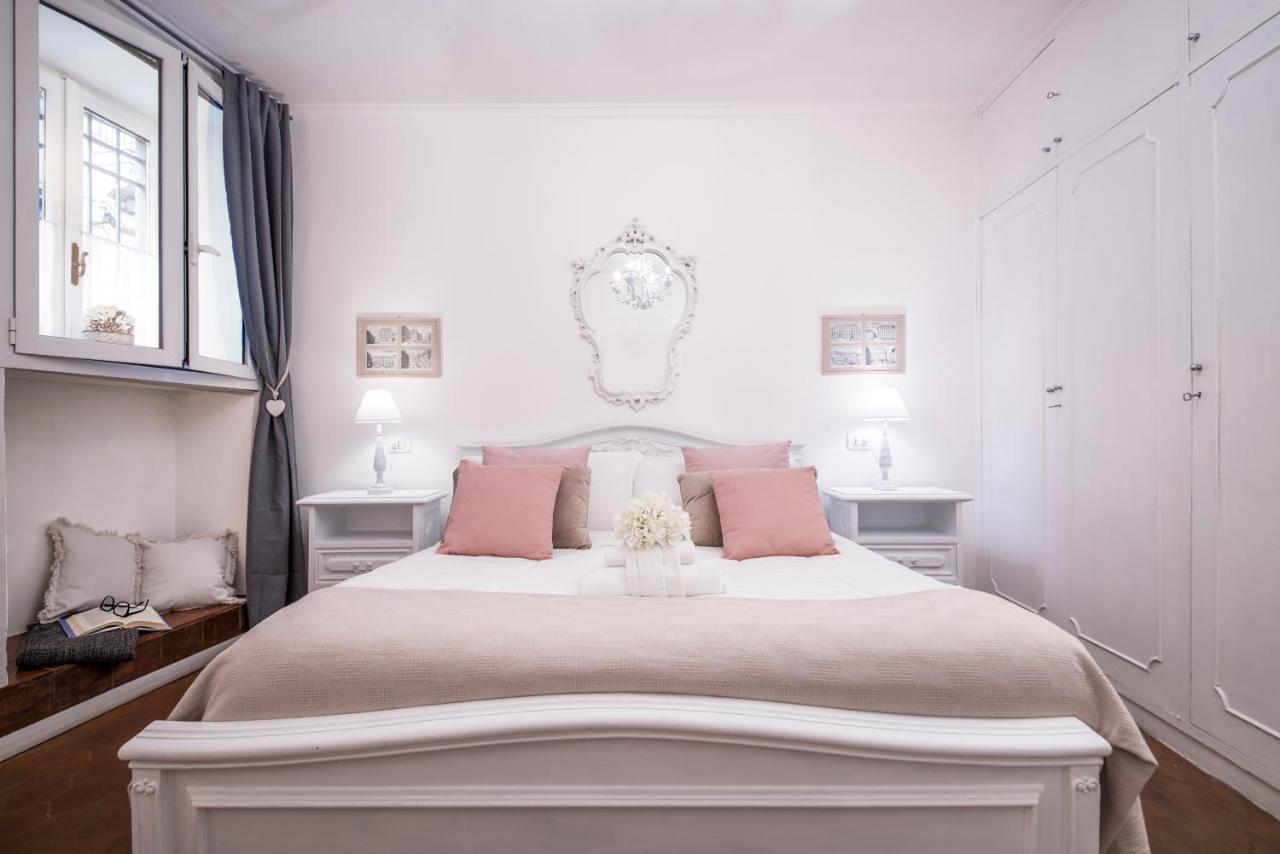 Sweet Arco Farnese Apartment Рим Екстериор снимка